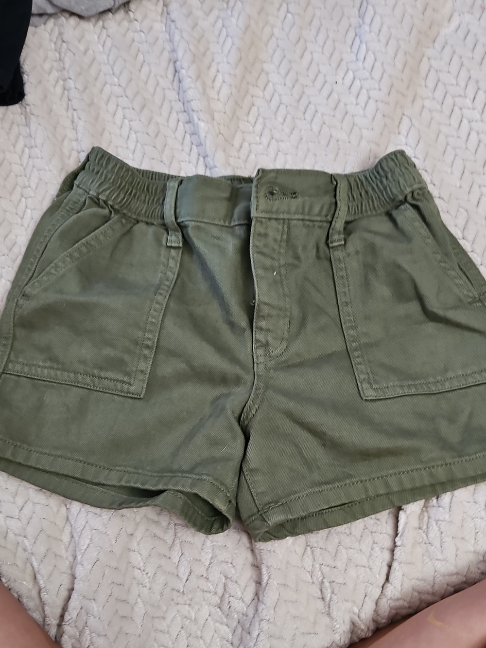 Old Navy Olive Green Cargo Shorts